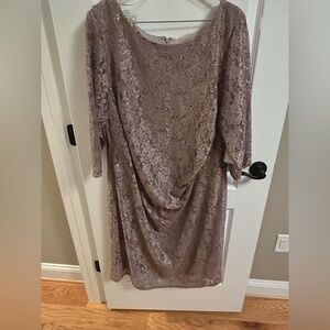 J Howard Chic Long Sleeve Lace Dress in Taupe